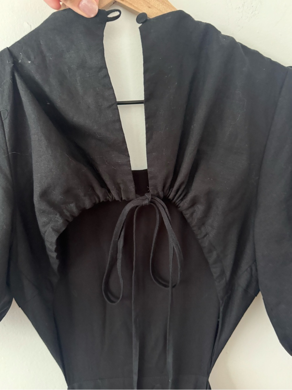 Charlie Holiday Flores Linen Blend Black Puff Sleeve Backless Tiered Maxi Size 4 - Picture 7 of 8